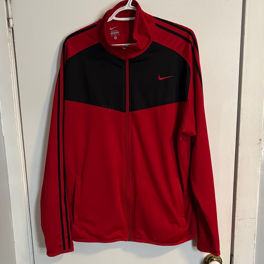 Nike Men's Red and Black Windbreaker